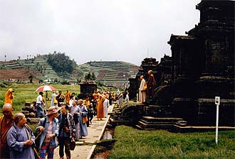 Yogjakarta: Hindu Temples (Archeological site) on Dieng Plateau
