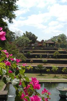 AMI Lombok Taman Narmada Park Water Palace view from hill pavilion 3008x2000
