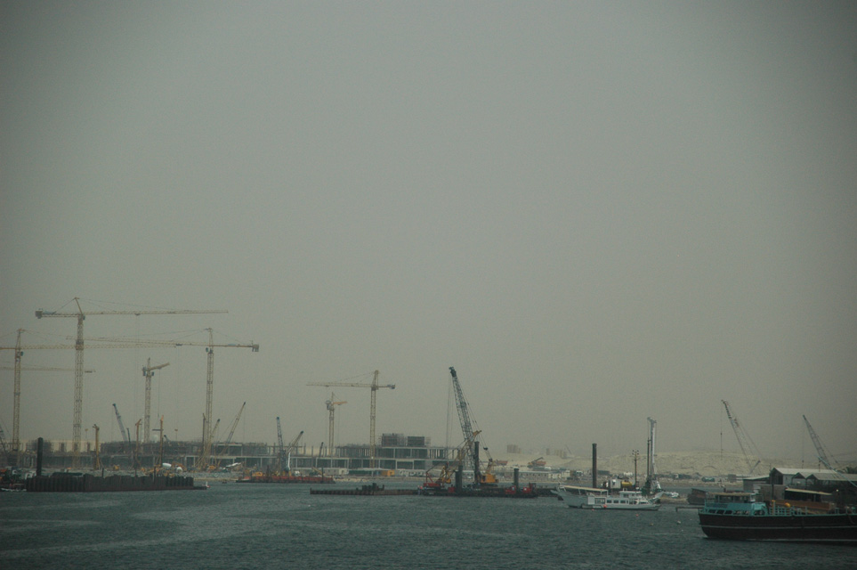 DXB Dubai International Airport - land reclaiming in the Dubai creek near the airport 3008x2000